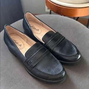 Life Stride London Womens 8 Black Leather Loafers Soft Soul Classic Work